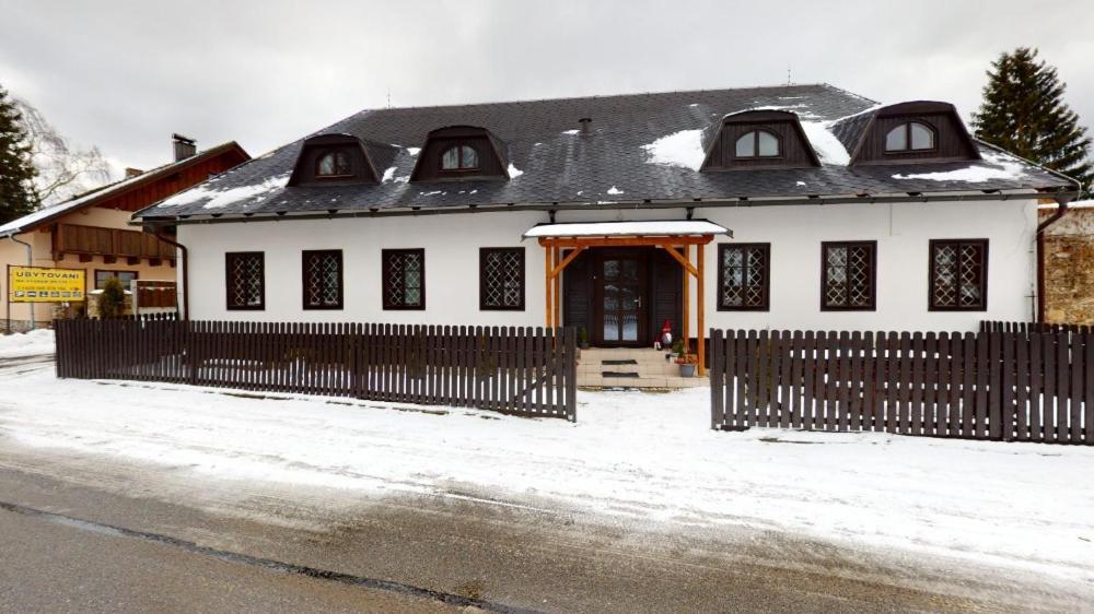 Na Starem Meste Wallern Exterior foto